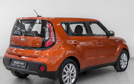 KIA Soul II рестайлинг, 2017 год, 1 525 000 рублей, 5 фотография