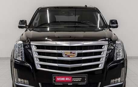 Cadillac Escalade IV, 2017 год, 5 750 000 рублей, 2 фотография