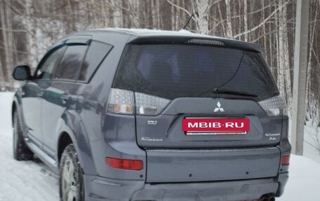 Mitsubishi Outlander III рестайлинг 3, 2007 год, 1 110 000 рублей, 4 фотография