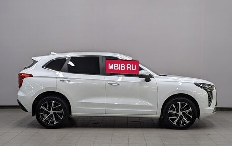 Haval Jolion, 2022 год, 1 880 000 рублей, 4 фотография