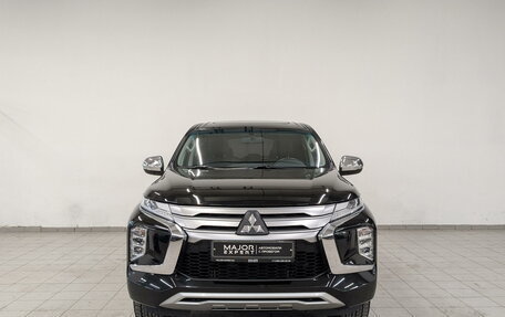 Mitsubishi Montero Sport, 2021 год, 4 385 000 рублей, 2 фотография