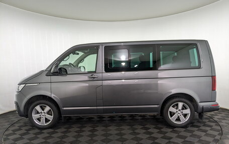 Volkswagen Multivan T6 рестайлинг, 2020 год, 6 400 000 рублей, 8 фотография