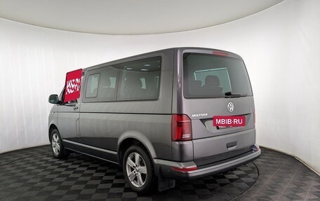 Volkswagen Multivan T6 рестайлинг, 2020 год, 6 400 000 рублей, 7 фотография