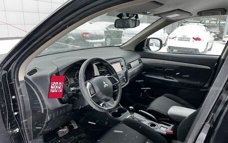 Mitsubishi Outlander III рестайлинг 3, 2012 год, 1 399 000 рублей, 8 фотография