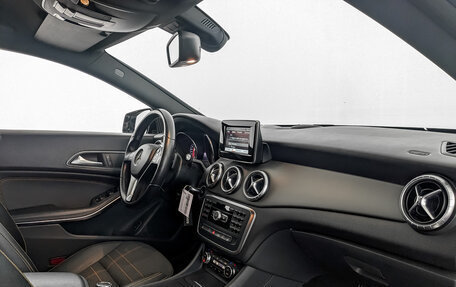 Mercedes-Benz CLA, 2014 год, 1 700 000 рублей, 11 фотография