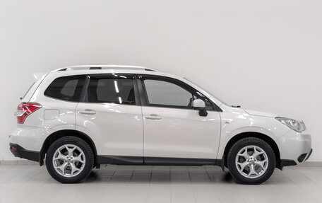 Subaru Forester, 2015 год, 1 800 000 рублей, 4 фотография