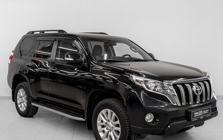 Toyota Land Cruiser Prado 150 рестайлинг 2, 2015 год, 3 350 000 рублей, 3 фотография