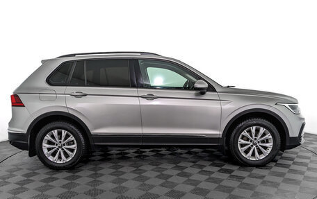 Volkswagen Tiguan II, 2021 год, 2 845 000 рублей, 4 фотография