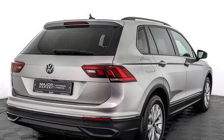 Volkswagen Tiguan II, 2021 год, 2 845 000 рублей, 5 фотография