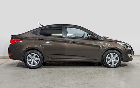 Hyundai Solaris II рестайлинг, 2015 год, 1 050 000 рублей, 4 фотография