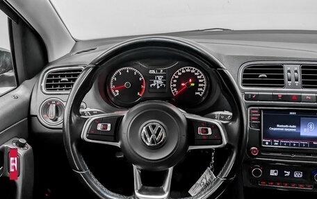 Volkswagen Polo VI (EU Market), 2019 год, 1 380 000 рублей, 21 фотография