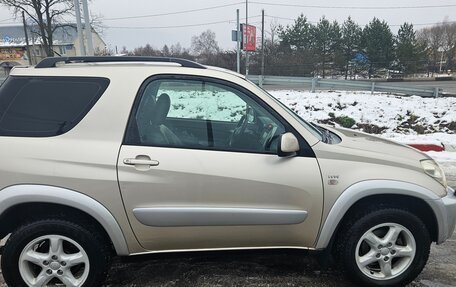 Toyota RAV4, 2004 год, 1 000 000 рублей, 6 фотография