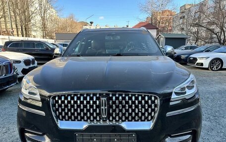 Lincoln Aviator II, 2022 год, 5 500 000 рублей, 2 фотография