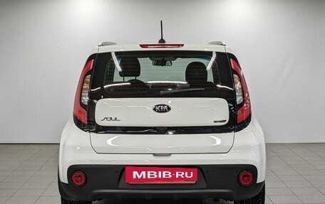 KIA Soul II рестайлинг, 2018 год, 1 630 000 рублей, 6 фотография