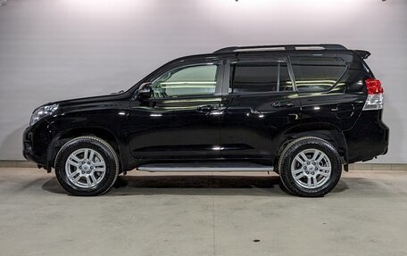 Toyota Land Cruiser Prado 150 рестайлинг 2, 2010 год, 2 995 000 рублей, 8 фотография