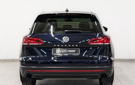 Volkswagen Touareg III, 2018 год, 5 390 000 рублей, 6 фотография