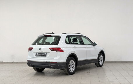 Volkswagen Tiguan II, 2021 год, 2 750 000 рублей, 5 фотография