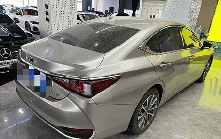 Lexus ES VII, 2022 год, 4 470 000 рублей, 2 фотография