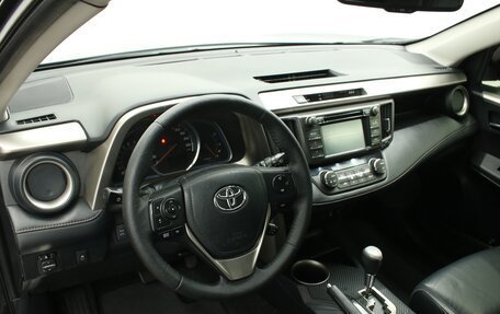 Toyota RAV4, 2014 год, 2 350 000 рублей, 16 фотография