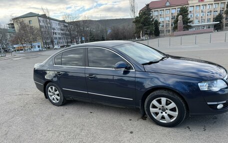 Volkswagen Passat B6, 2007 год, 650 000 рублей, 3 фотография