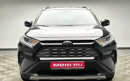 Toyota RAV4, 2021 год, 3 685 000 рублей, 2 фотография