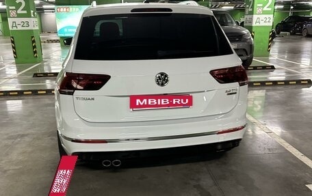 Volkswagen Tiguan II, 2016 год, 2 650 000 рублей, 2 фотография