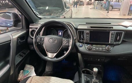 Toyota RAV4, 2019 год, 3 347 000 рублей, 12 фотография