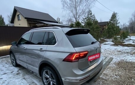 Volkswagen Tiguan II, 2018 год, 3 750 000 рублей, 8 фотография