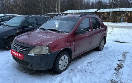 Renault Logan I, 2010 год, 300 000 рублей, 1 фотография