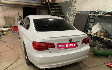 BMW 3 серия, 2010 год, 1 865 000 рублей, 3 фотография