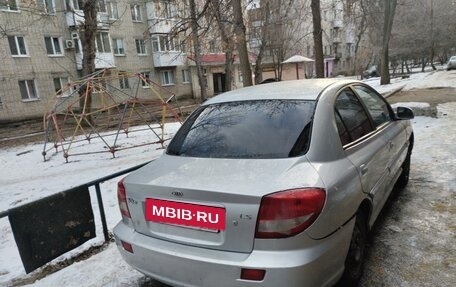 KIA Rio II, 2005 год, 250 000 рублей, 3 фотография