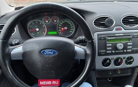 Ford Focus II рестайлинг, 2005 год, 305 000 рублей, 9 фотография