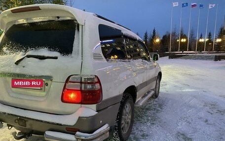 Toyota Land Cruiser 100 рестайлинг 2, 2003 год, 1 700 000 рублей, 4 фотография