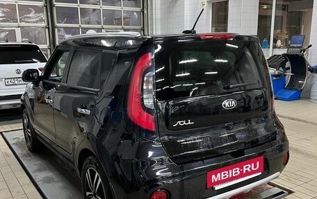 KIA Soul II рестайлинг, 2019 год, 1 795 000 рублей, 5 фотография