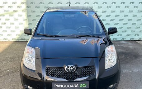 Toyota Yaris III рестайлинг, 2008 год, 695 000 рублей, 2 фотография