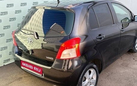 Toyota Yaris III рестайлинг, 2008 год, 695 000 рублей, 8 фотография