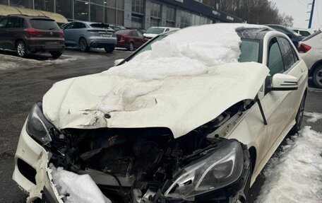 Mercedes-Benz E-Класс, 2014 год, 1 500 000 рублей, 14 фотография