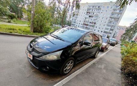 Mitsubishi Grandis, 2006 год, 750 000 рублей, 4 фотография