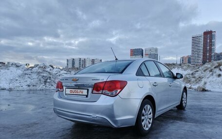 Chevrolet Cruze II, 2011 год, 585 000 рублей, 5 фотография