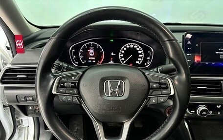 Honda Accord IX рестайлинг, 2022 год, 2 875 000 рублей, 12 фотография