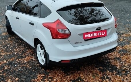 Ford Focus III, 2012 год, 850 000 рублей, 2 фотография