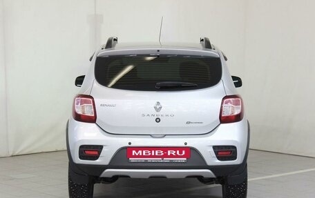 Renault Sandero II рестайлинг, 2015 год, 950 000 рублей, 6 фотография