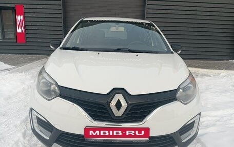 Renault Kaptur I рестайлинг, 2019 год, 1 395 000 рублей, 2 фотография