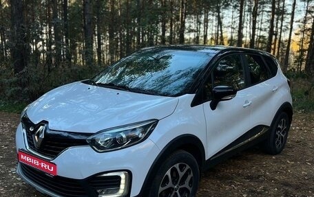 Renault Kaptur I рестайлинг, 2017 год, 1 569 000 рублей, 1 фотография