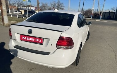 Volkswagen Polo VI (EU Market), 2013 год, 830 000 рублей, 1 фотография