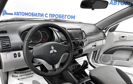 Mitsubishi L200 IV рестайлинг, 2011 год, 1 719 000 рублей, 6 фотография