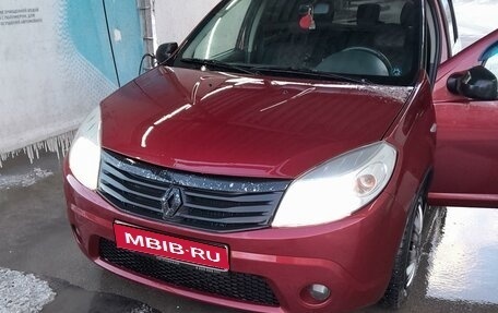 Renault Sandero I, 2011 год, 550 000 рублей, 1 фотография