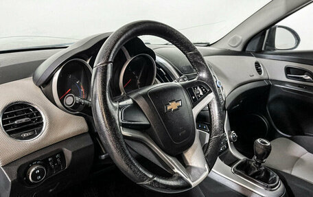 Chevrolet Cruze II, 2013 год, 13 фотография