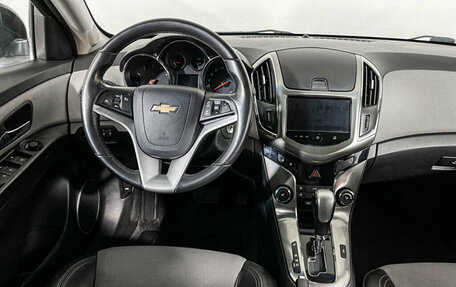 Chevrolet Cruze II, 2013 год, 12 фотография