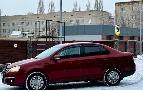 Volkswagen Jetta VI, 2009 год, 799 000 рублей, 3 фотография